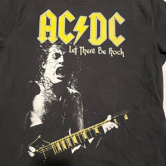 2010 Admit One AC DC Let There Be Rock T Shirt Mens Medium Black Flaws - Picture 2 of 16